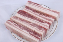 徒河黑豬“樹(shù)高千尺不忘根” 為百姓提供最低的黑豬肉價(jià)格